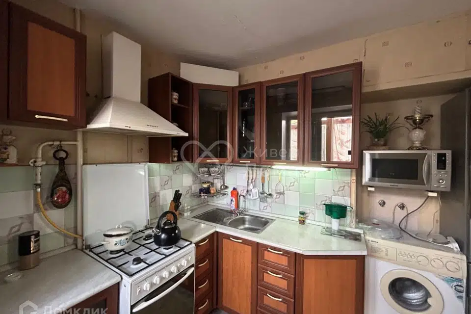 Продаётся 3-комнатная квартира, 57.9 м²