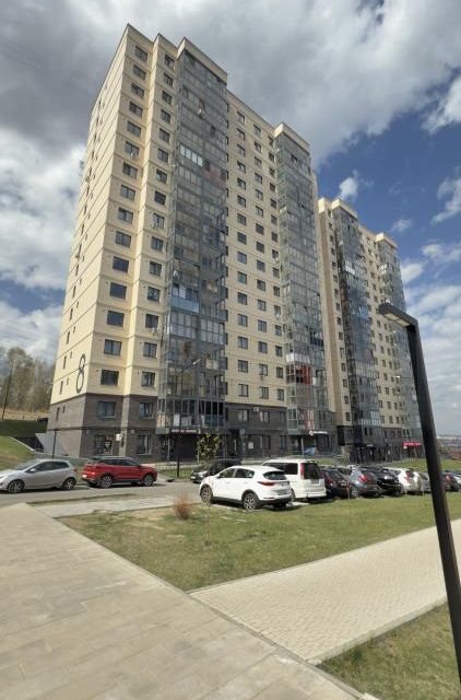 Продаётся 3-комнатная квартира, 95 м²