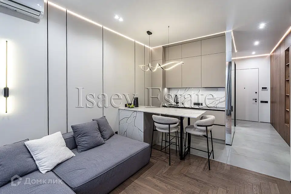 Продаётся 1-комнатная квартира, 47 м²