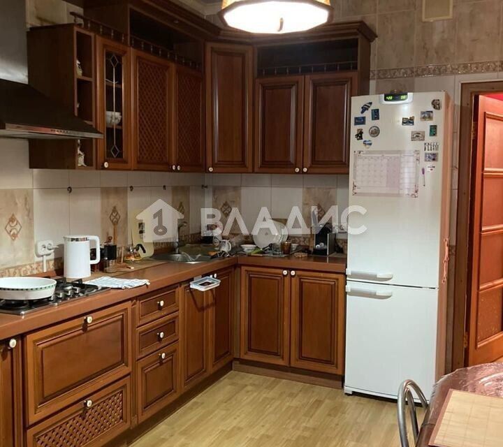 Продаётся 1-комнатная квартира, 52.9 м²
