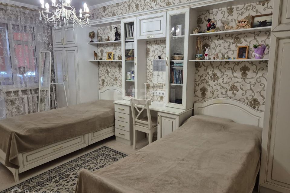 Продаётся 2-комнатная квартира, 50.7 м²