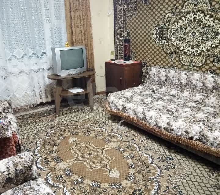 Продаётся 1-комнатная квартира, 35.8 м²