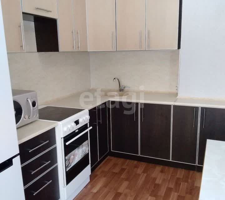Продаётся 2-комнатная квартира, 56.4 м²