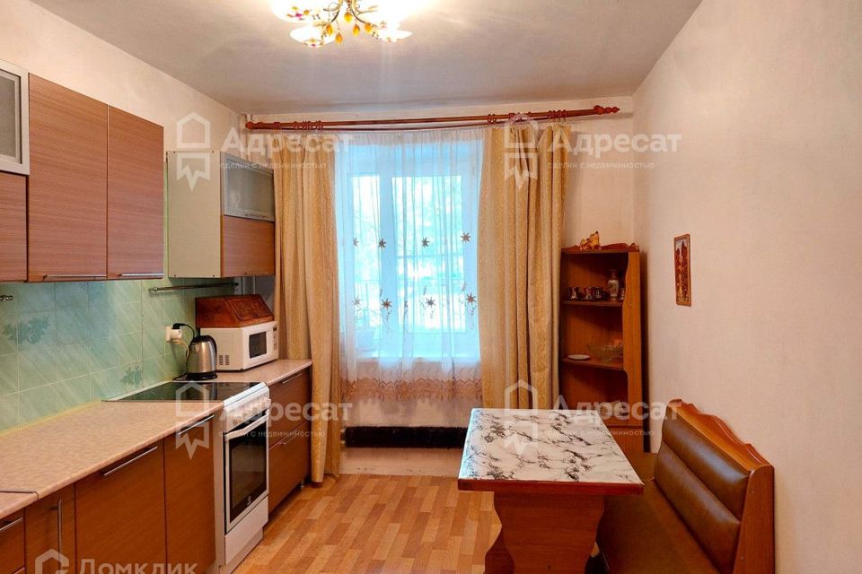 Продаётся 3-комнатная квартира, 65.3 м²