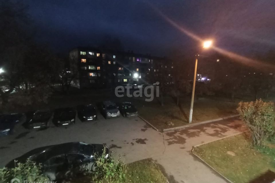Продаётся 3-комнатная квартира, 49.9 м²