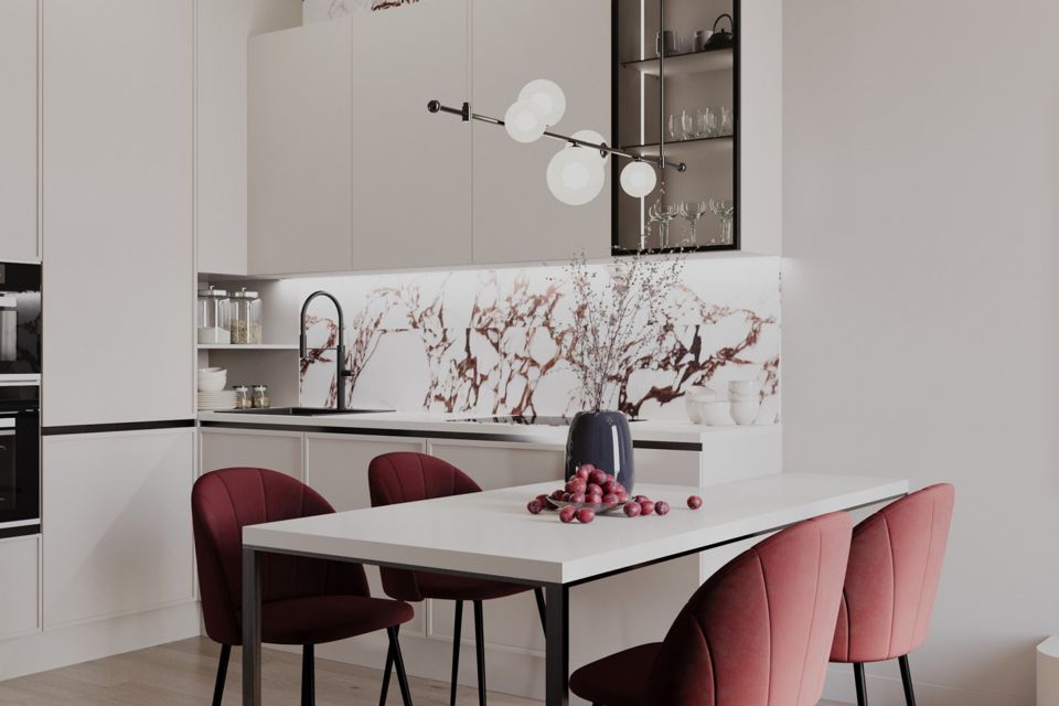 Продаётся 4-комнатная квартира, 100 м²