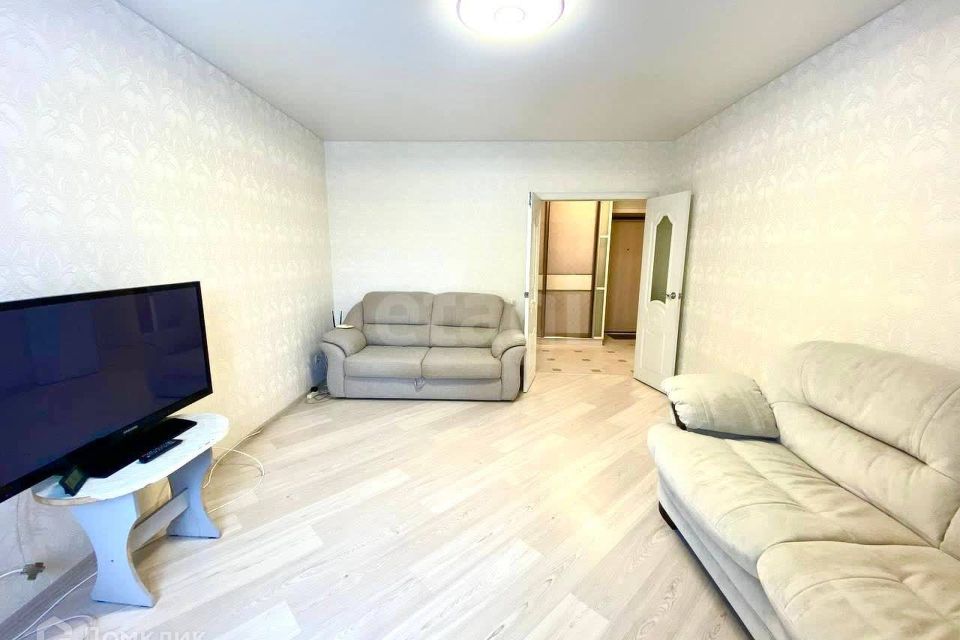 Продаётся 1-комнатная квартира, 48.93 м²