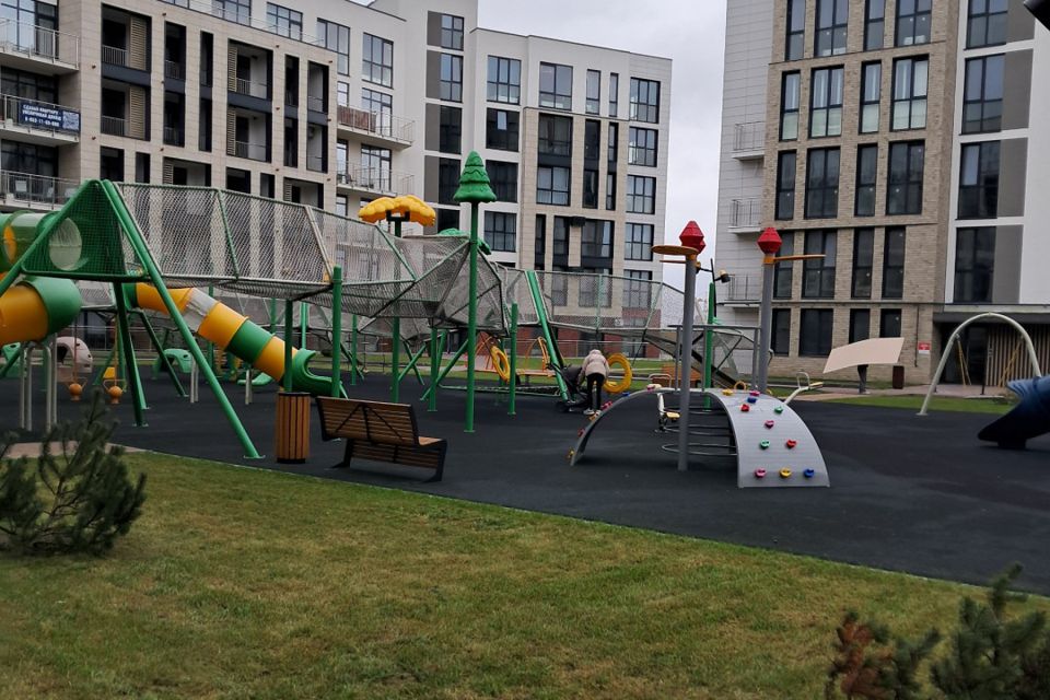 Продаётся 3-комнатная квартира, 112.1 м²