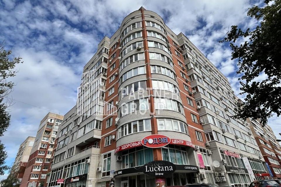 Продаётся 3-комнатная квартира, 92 м²