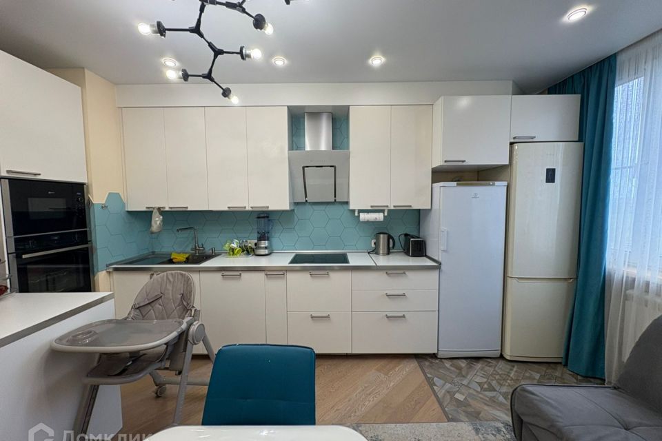 Продаётся 2-комнатная квартира, 63.2 м²
