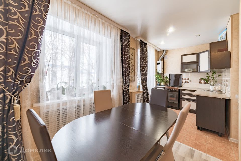 Продаётся 3-комнатная квартира, 53.5 м²