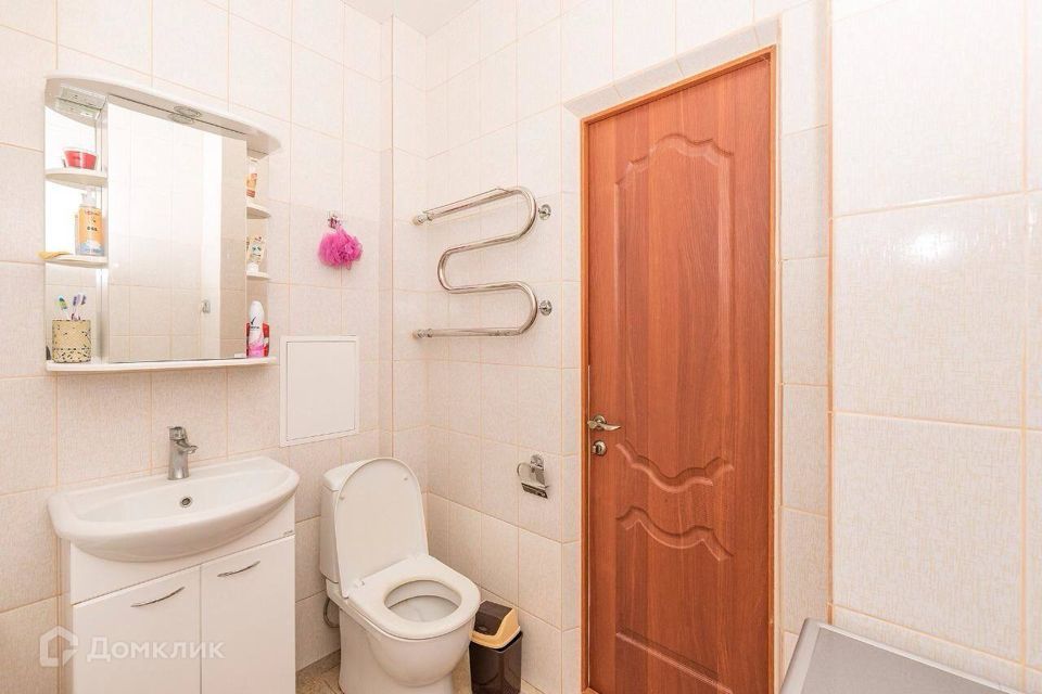 Продаётся 1-комнатная квартира, 42.2 м²