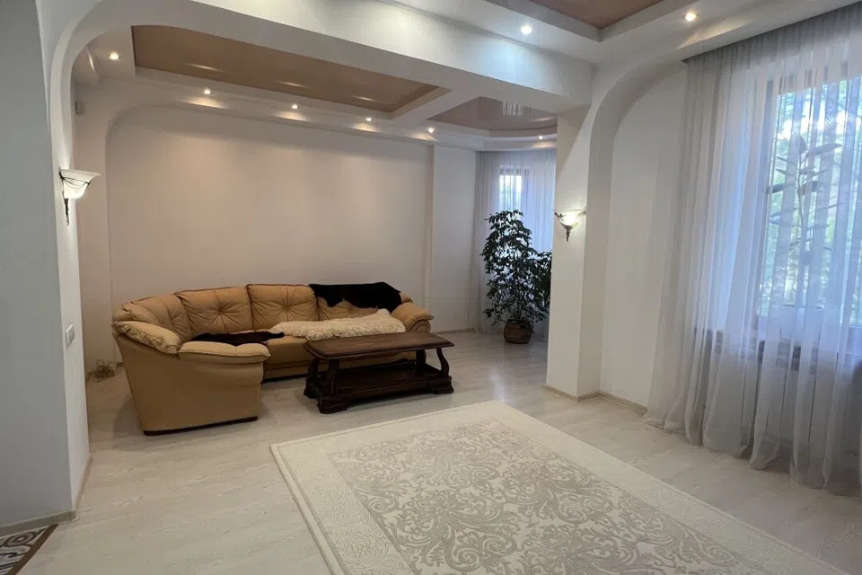 Продаётся 1-комнатная квартира, 36 м²