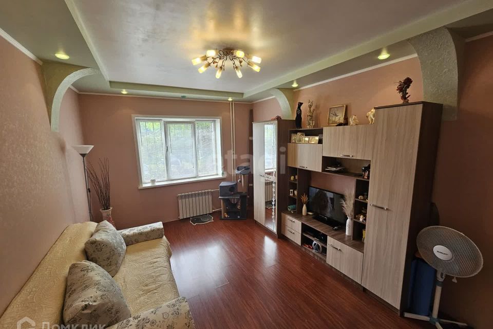 Продаётся 2-комнатная квартира, 57.5 м²