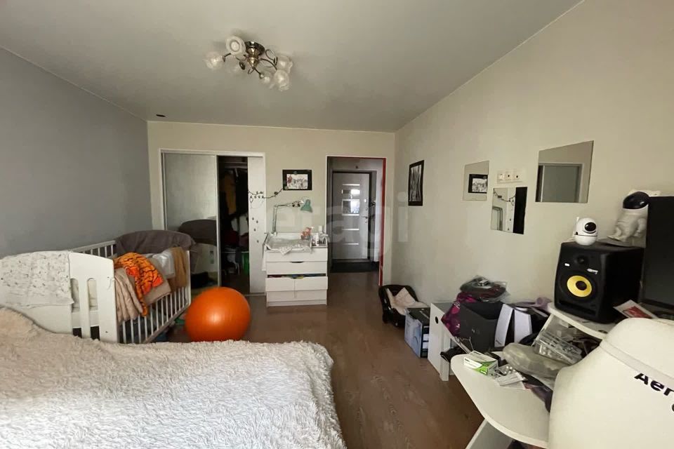 Продаётся 1-комнатная квартира, 37.7 м²