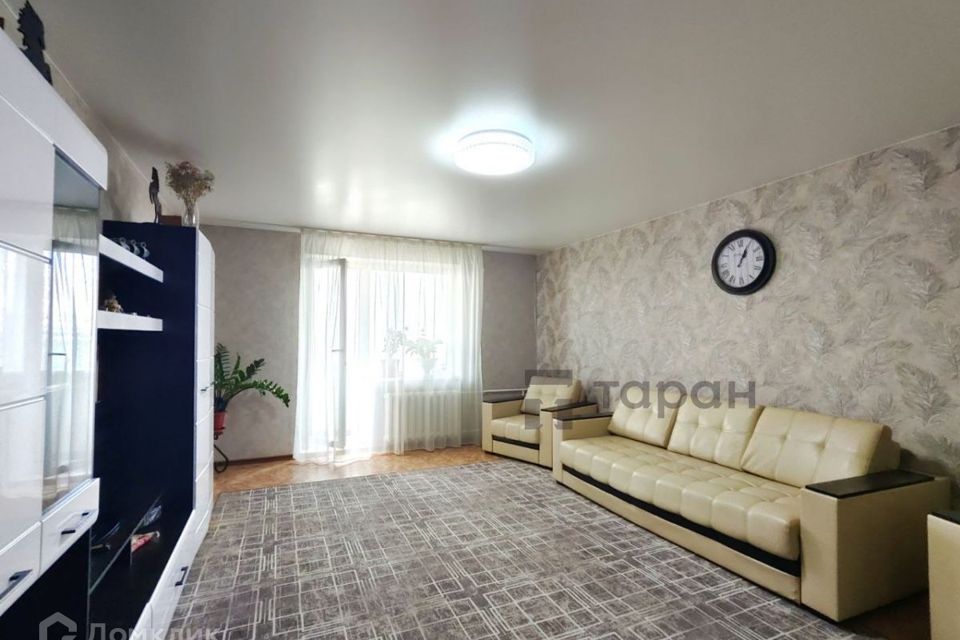 Продаётся 2-комнатная квартира, 66.4 м²