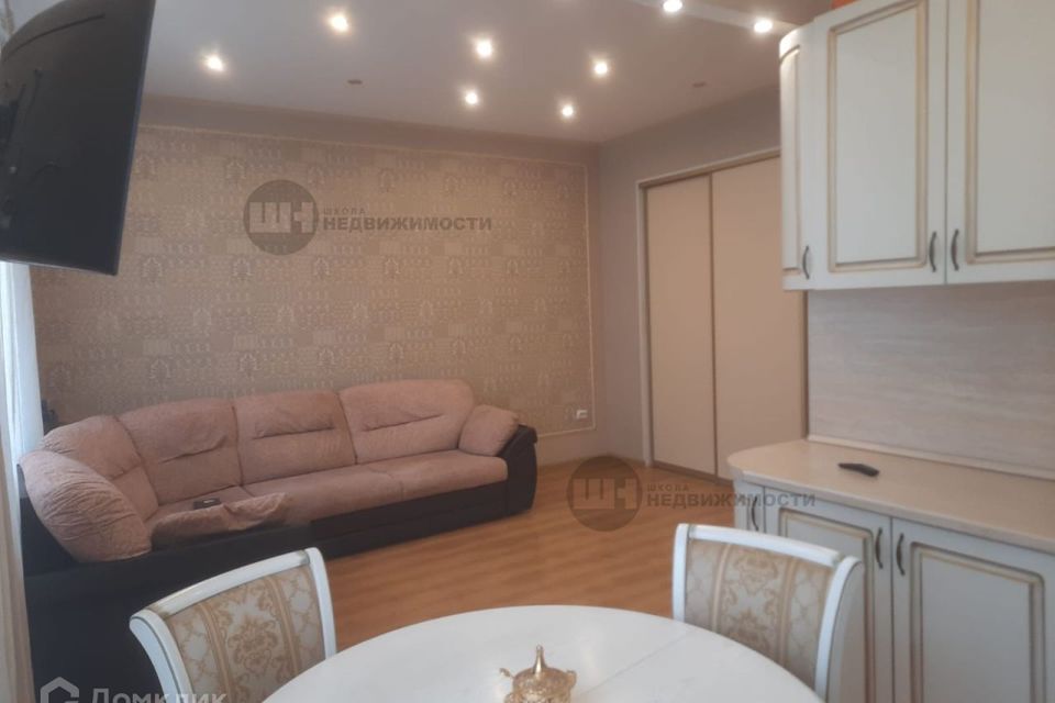 Продаётся 3-комнатная квартира, 69.8 м²