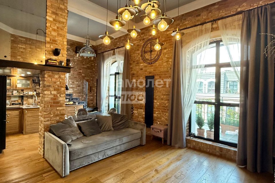 Продаётся 2-комнатная квартира, 66 м²