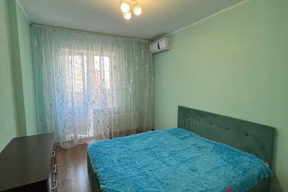 Сдаётся 1-комнатная квартира, 38 м²
