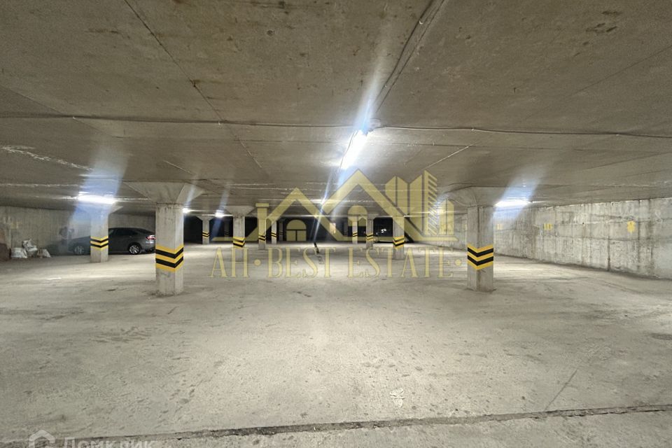 Продаётся 6-комнатная квартира, 205 м²