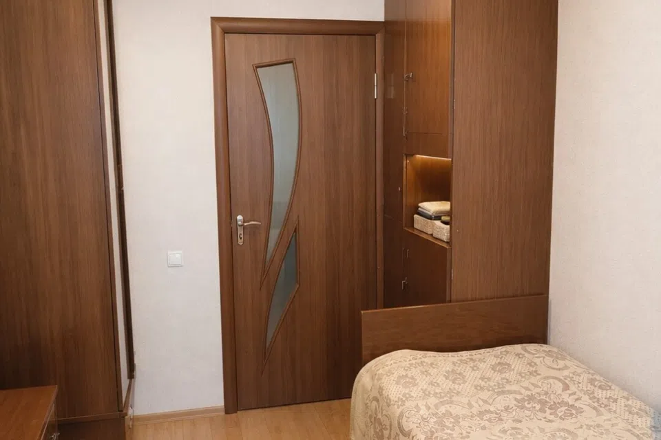 Продаётся 3-комнатная квартира, 62.4 м²