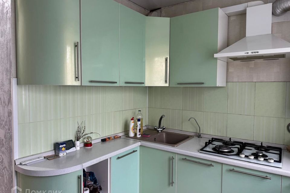 Продаётся 3-комнатная квартира, 63.3 м²