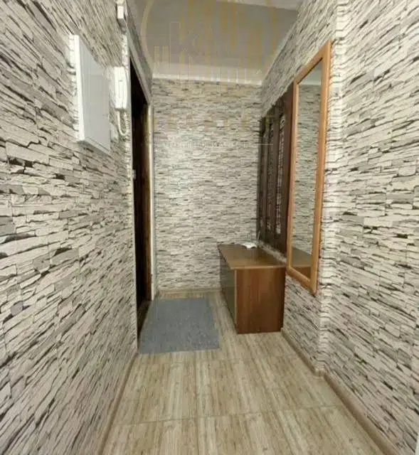 Продаётся 1-комнатная квартира, 33 м²