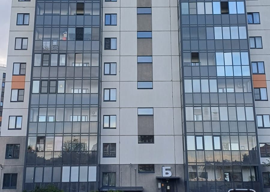 Продаётся 1-комнатная квартира, 42.2 м²