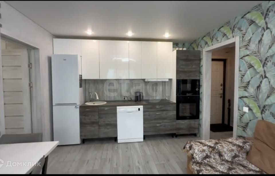 Продаётся 3-комнатная квартира, 56 м²