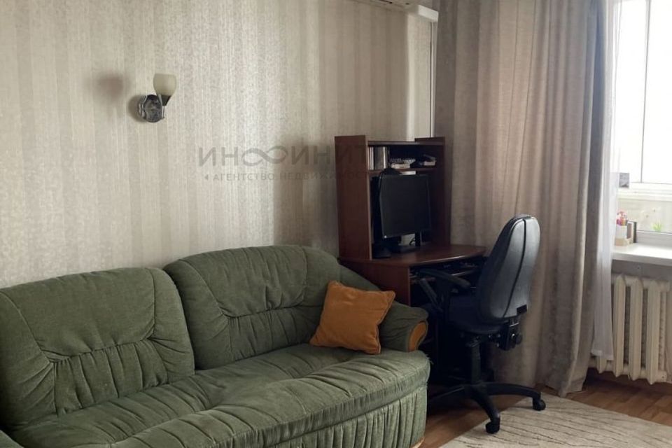 Продаётся 2-комнатная квартира, 41.8 м²