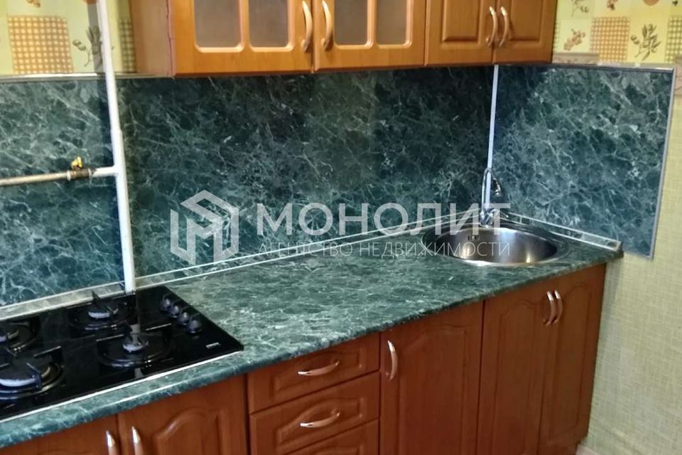 Сдаётся 4-комнатная квартира, 70 м²