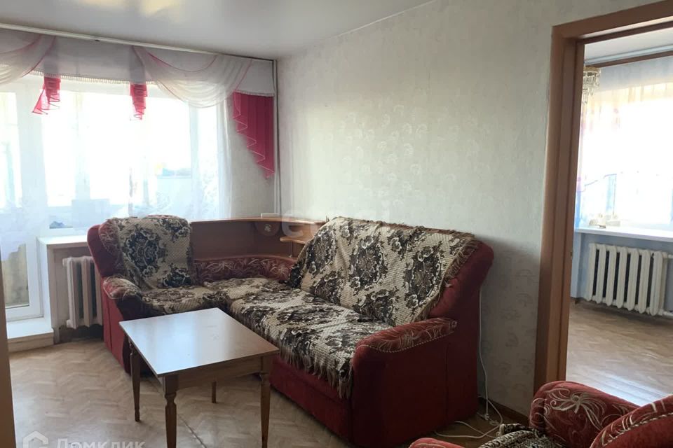 Продаётся 3-комнатная квартира, 49.9 м²