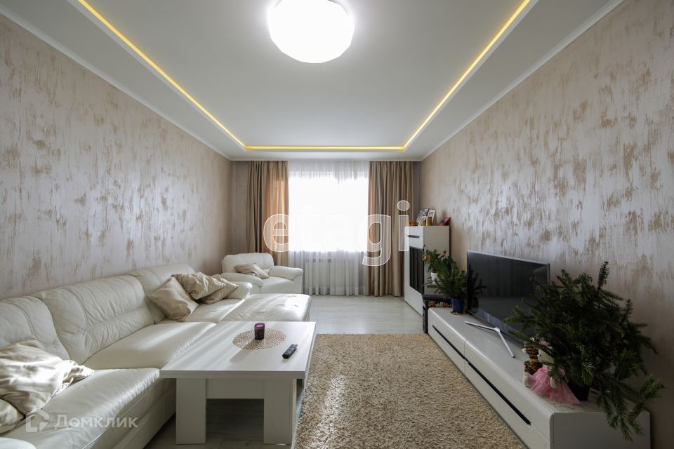 Продаётся 1-комнатная квартира, 43.2 м²