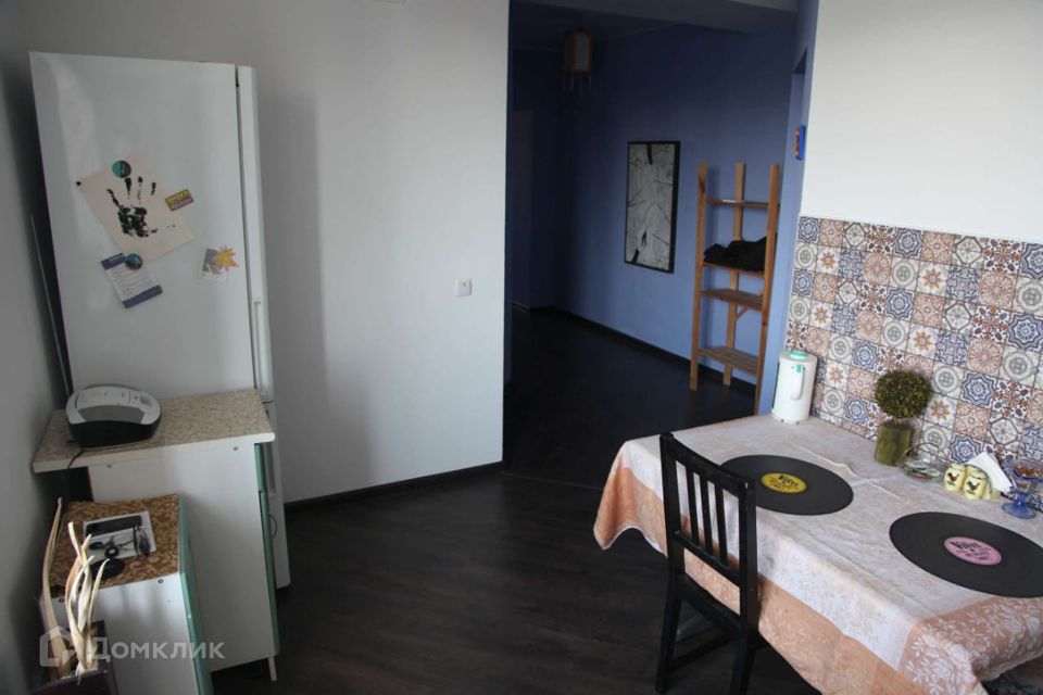 Сдаётся 1-комнатная квартира, 46 м²