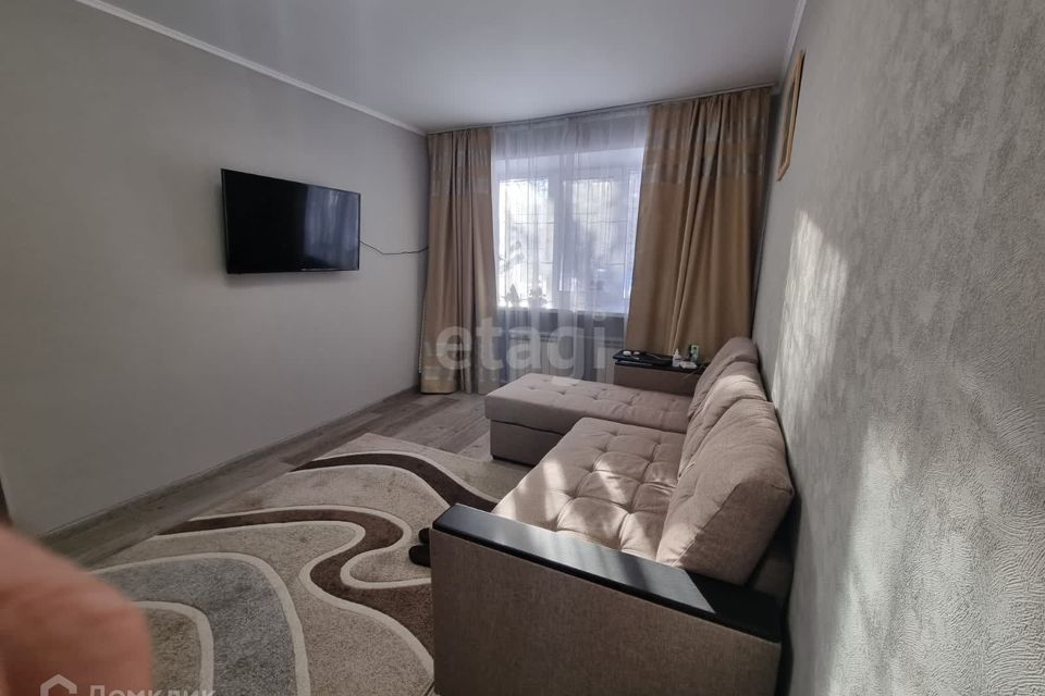 Продаётся 1-комнатная квартира, 43.6 м²