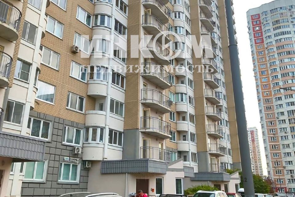 Продаётся 2-комнатная квартира, 55.6 м²