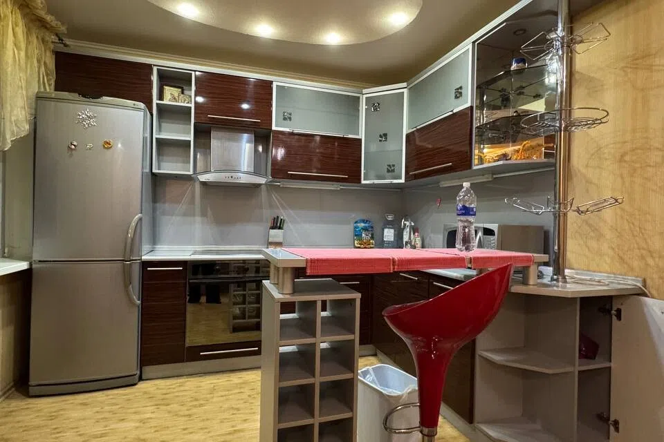 Сдаётся 2-комнатная квартира, 60 м²