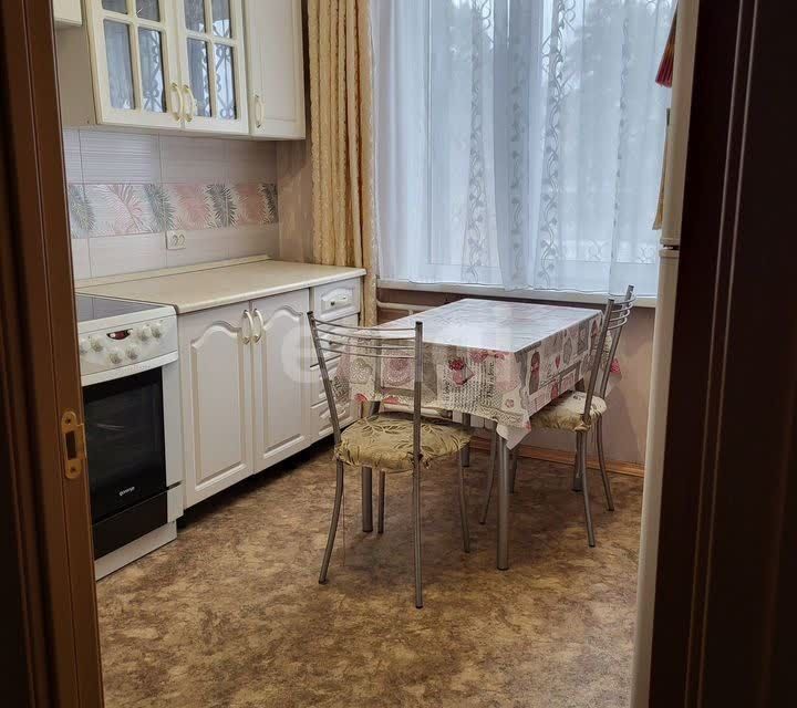 Продаётся 1-комнатная квартира, 41.3 м²