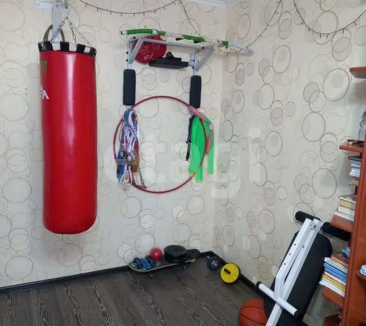 Продаётся 3-комнатная квартира, 74.4 м²
