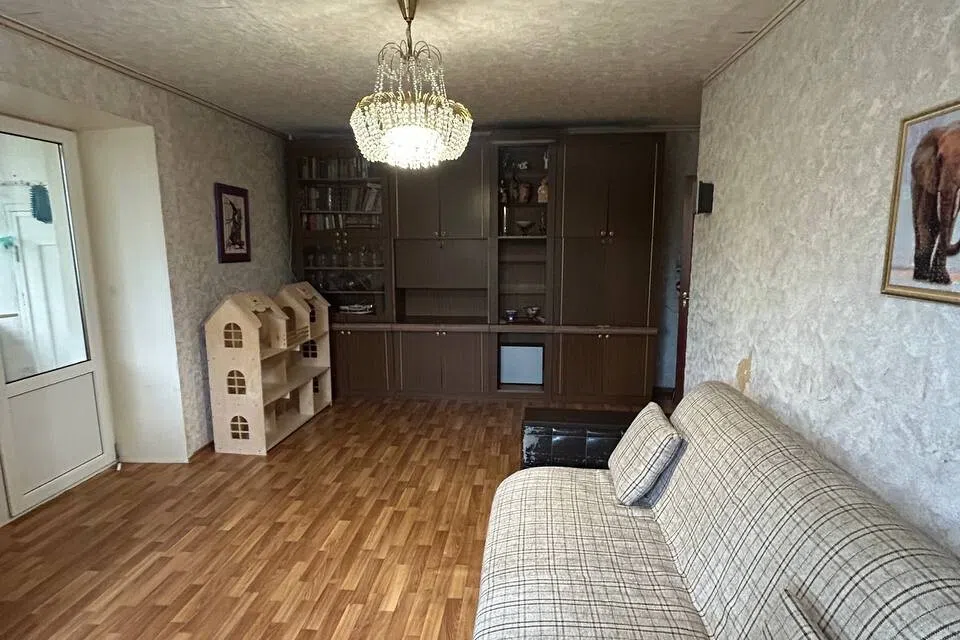 Сдаётся 2-комнатная квартира, 42 м²