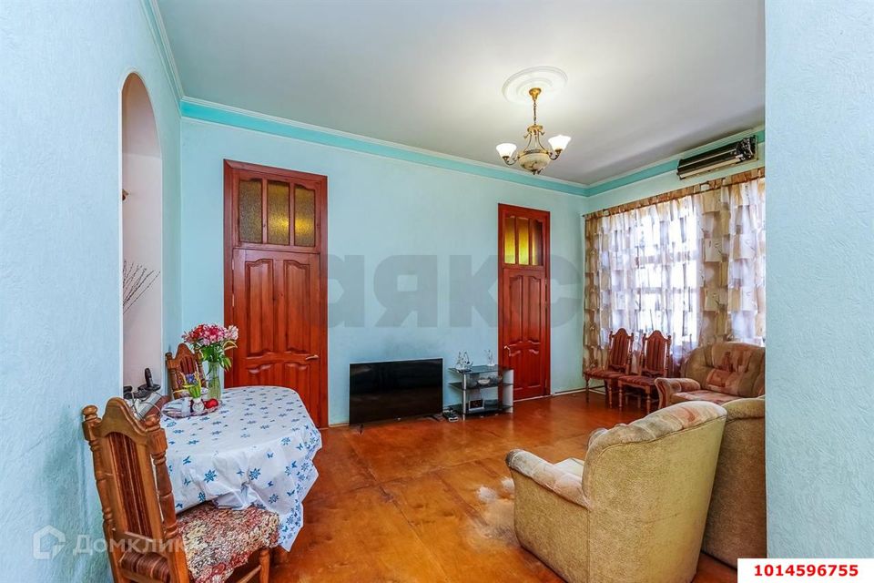 Продаётся 3-комнатная квартира, 75 м²
