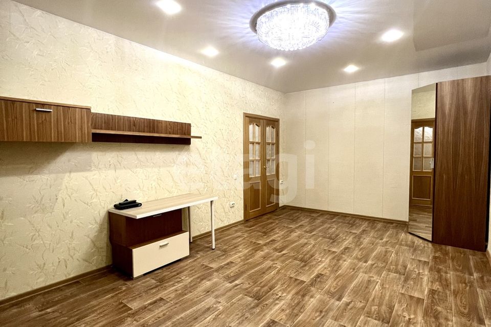 Продаётся 2-комнатная квартира, 60.4 м²