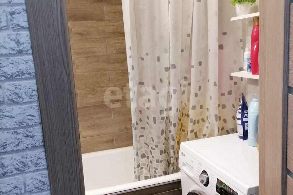 Продаётся 3-комнатная квартира, 62 м²