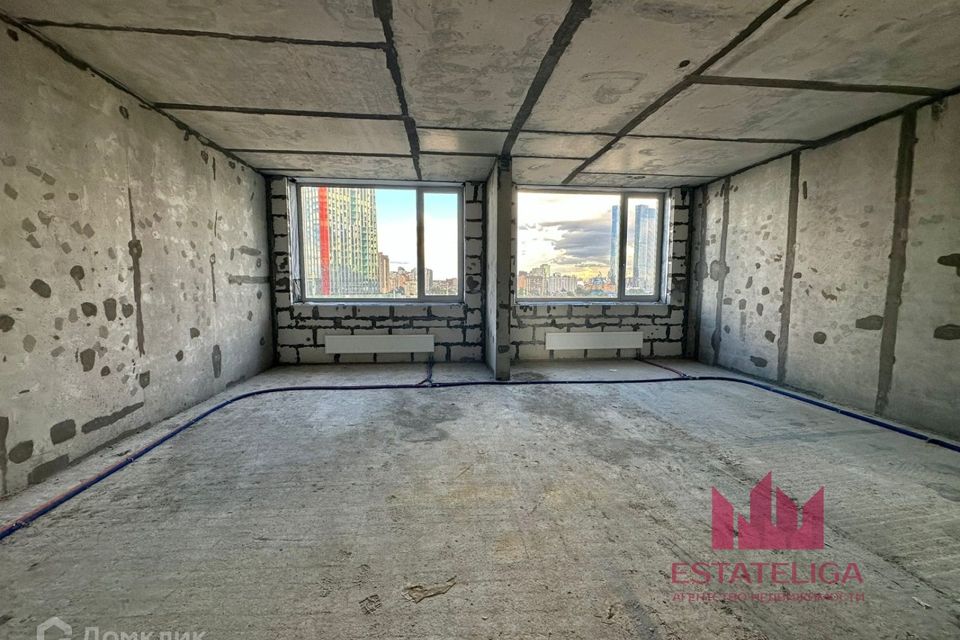 Продаётся 2-комнатная квартира, 84 м²