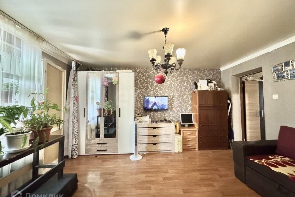 Продаётся 1-комнатная квартира, 37.2 м²