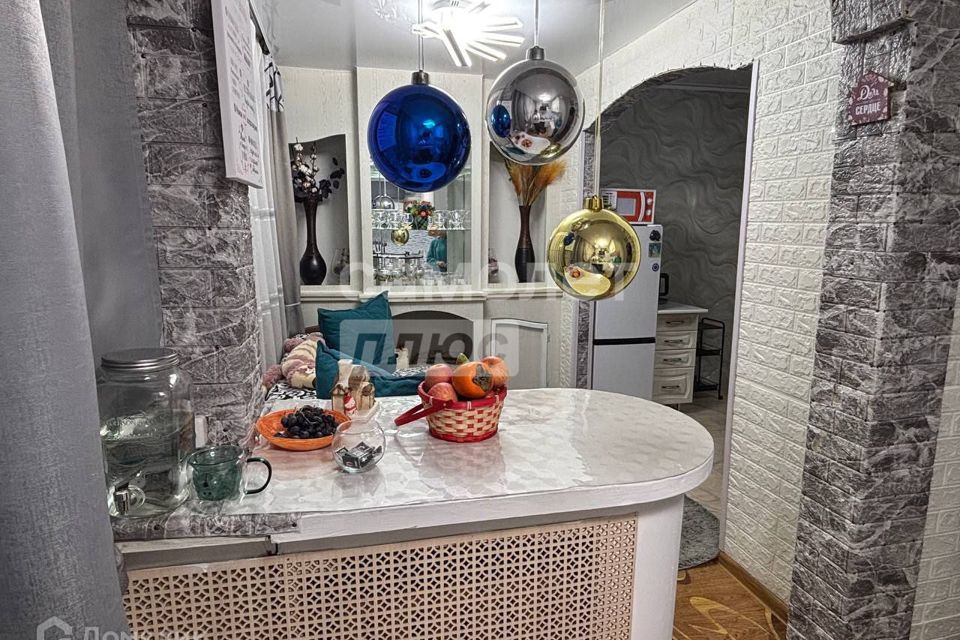 Продаётся 3-комнатная квартира, 63.2 м²