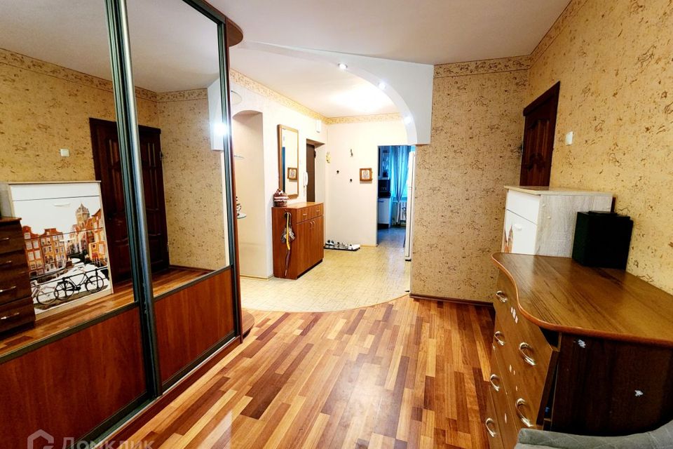 Продаётся 4-комнатная квартира, 78.7 м²