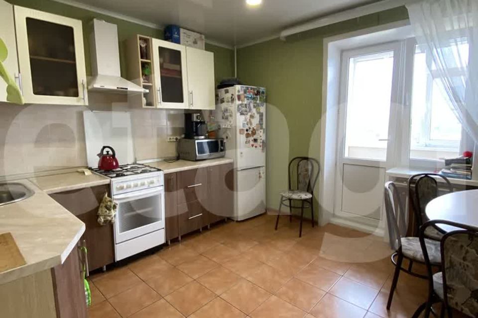 Продаётся 2-комнатная квартира, 65 м²