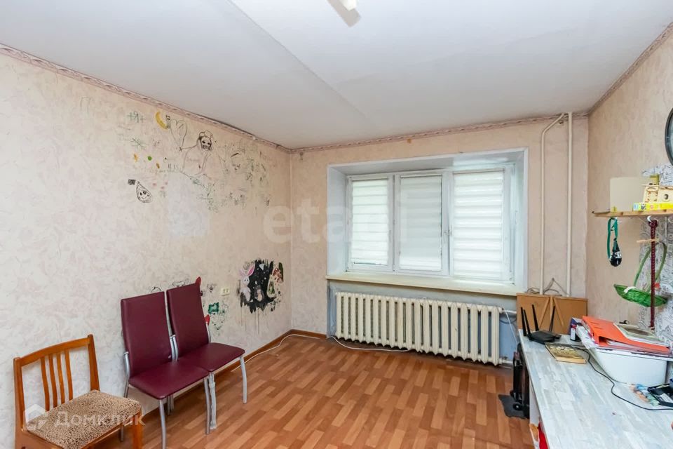 Продаётся 3-комнатная квартира, 60.5 м²