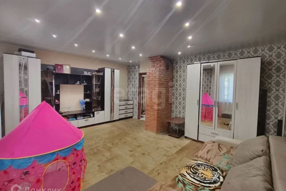 Продаётся 3-комнатная квартира, 46.7 м²
